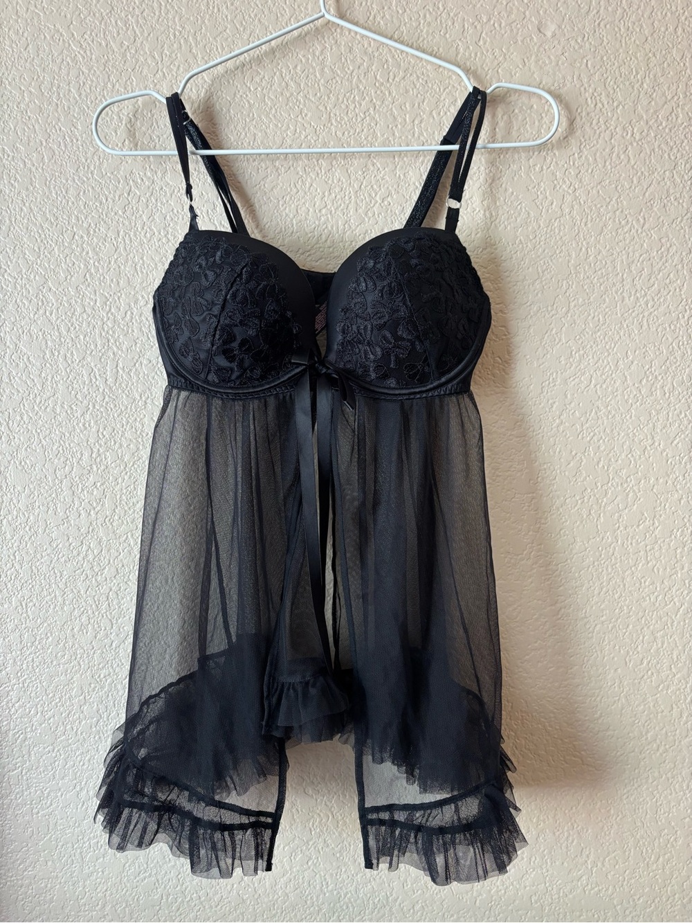 Victorias secret Black Lace & Mesh Babydoll Chemise - Women Intimates